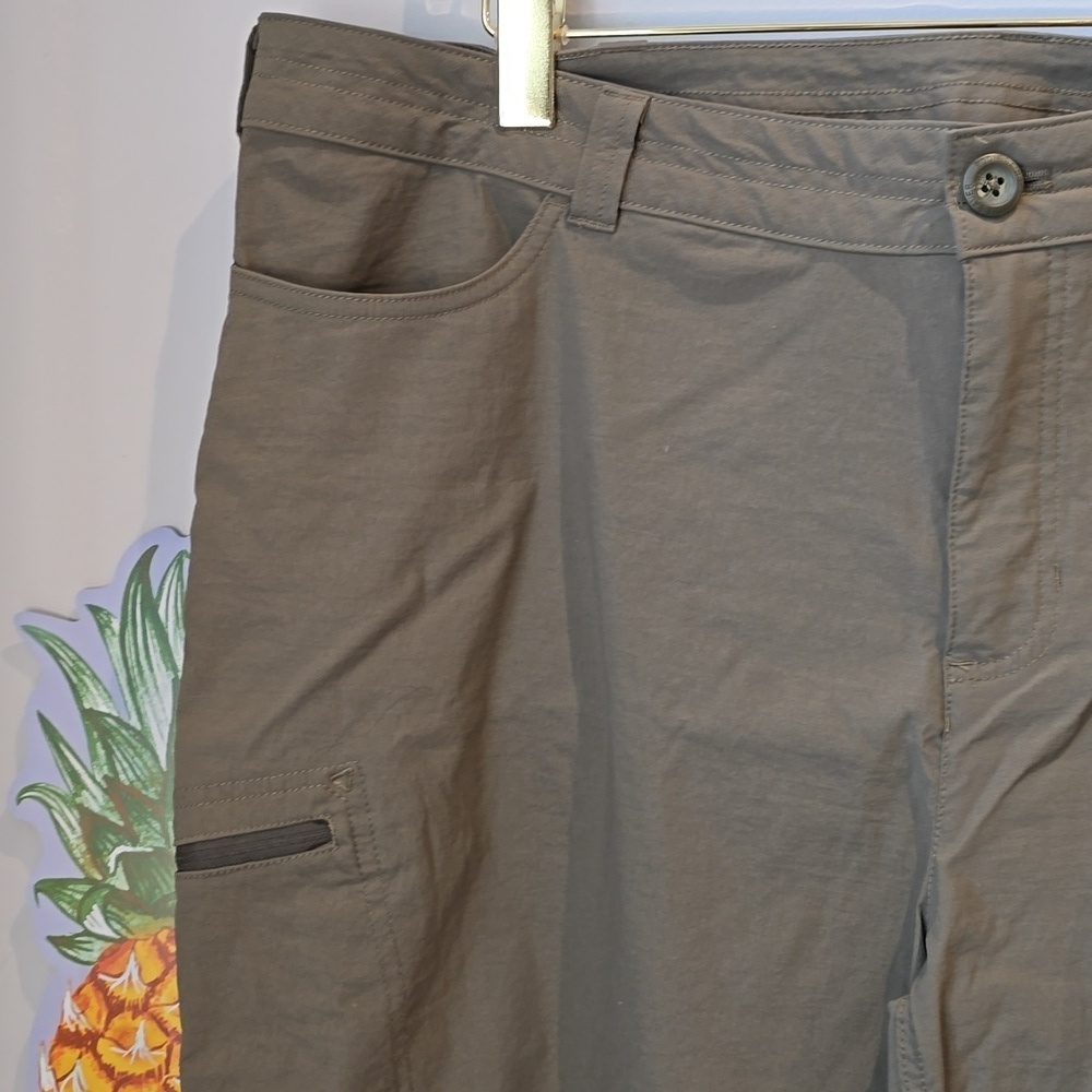 Eddie Bauer - 22 W, Women's Guide Pro Pants, Nylon Outdoor Hiking in Slate Green - Picture 3 of 16